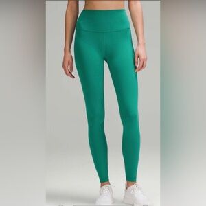 NWOT Lululemon Wunder Train High-Rise Tight 28" | Size 4
